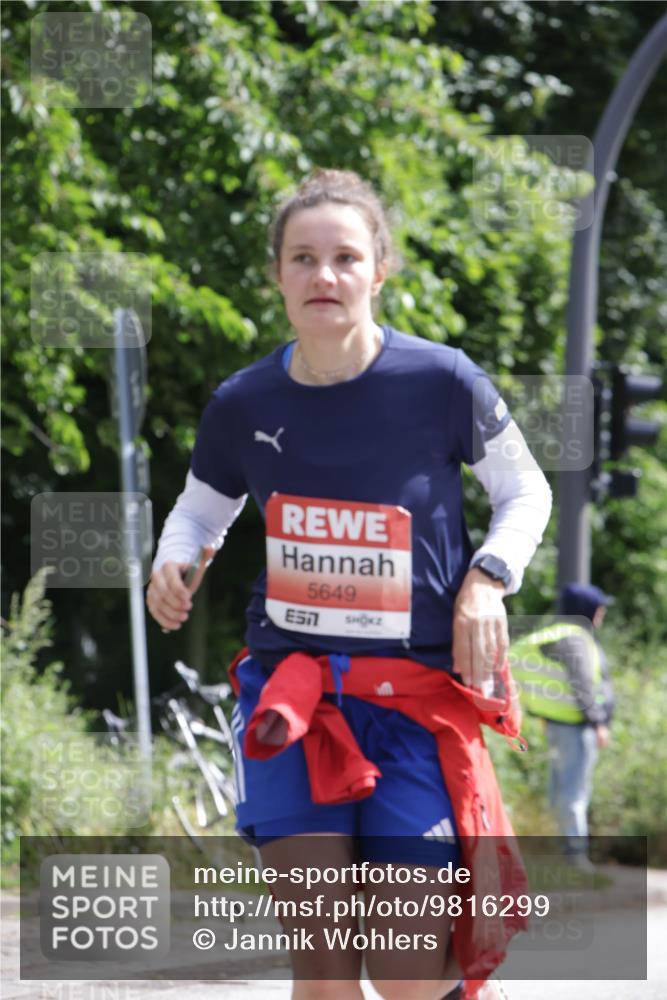 14.06.2026 - REWE Women's Run Jannik Wohlers http://msf.ph/oto/9816299 14.06.2026 10:51:28 Laufen 5649 meine-sportfotos.de