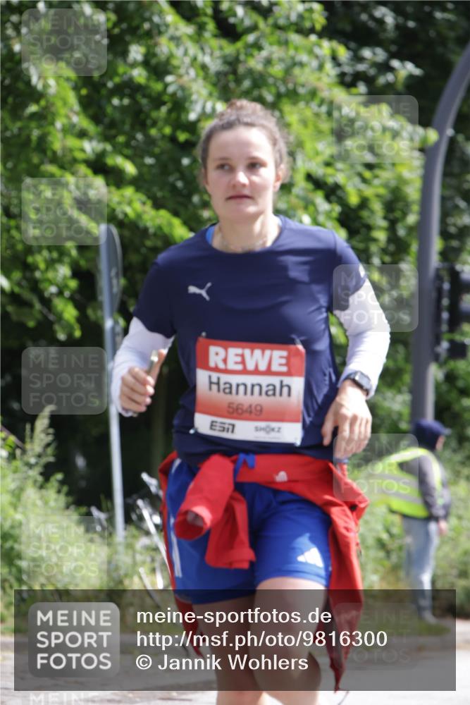 14.06.2026 - REWE Women's Run Jannik Wohlers http://msf.ph/oto/9816300 14.06.2026 10:51:28 Laufen 5649, 7 meine-sportfotos.de