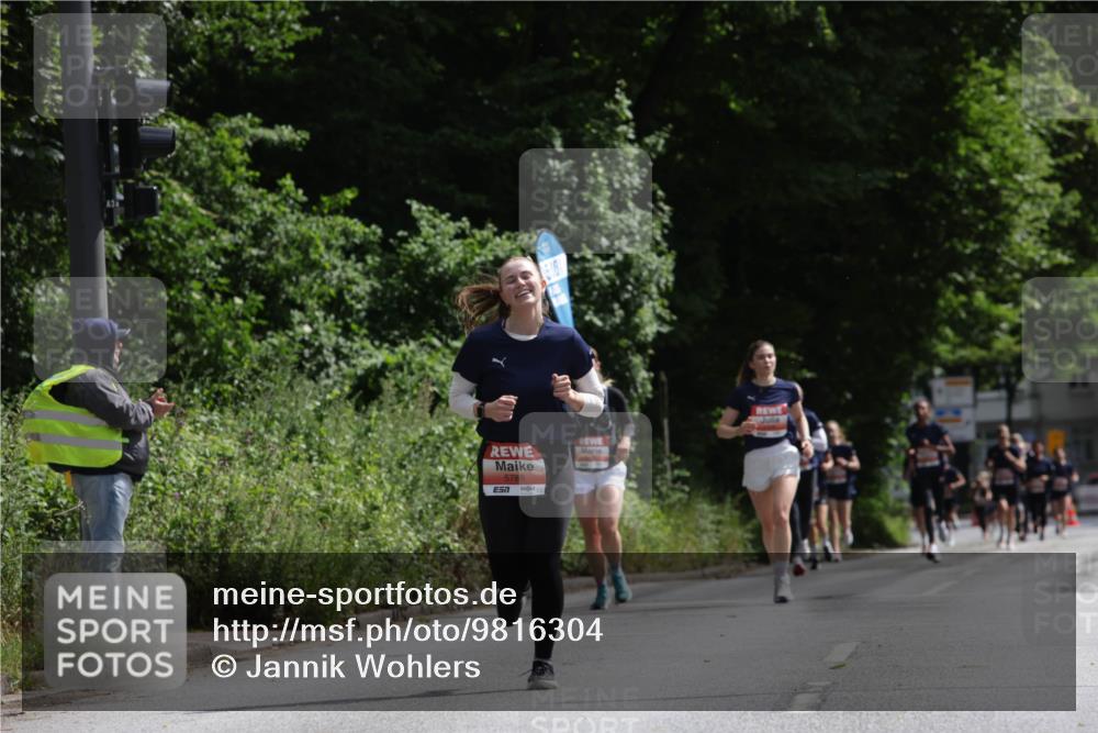 14.06.2026 - REWE Women's Run Jannik Wohlers http://msf.ph/oto/9816304 14.06.2026 10:51:39 Laufen 5789, 7 meine-sportfotos.de
