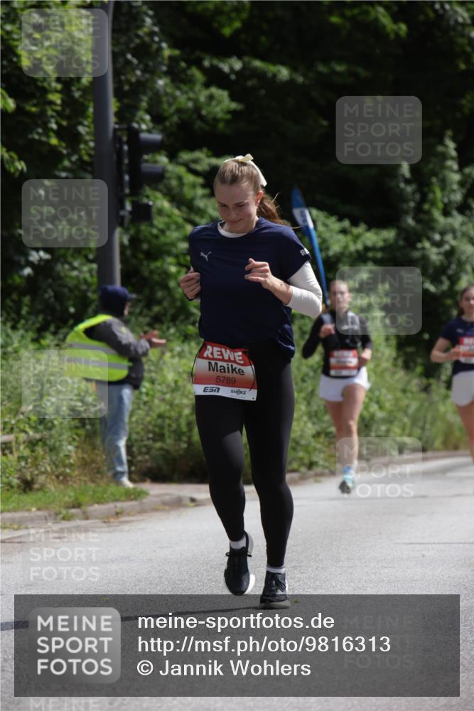 14.06.2026 - REWE Women's Run Jannik Wohlers http://msf.ph/oto/9816313 14.06.2026 10:51:41 Laufen 5789 meine-sportfotos.de