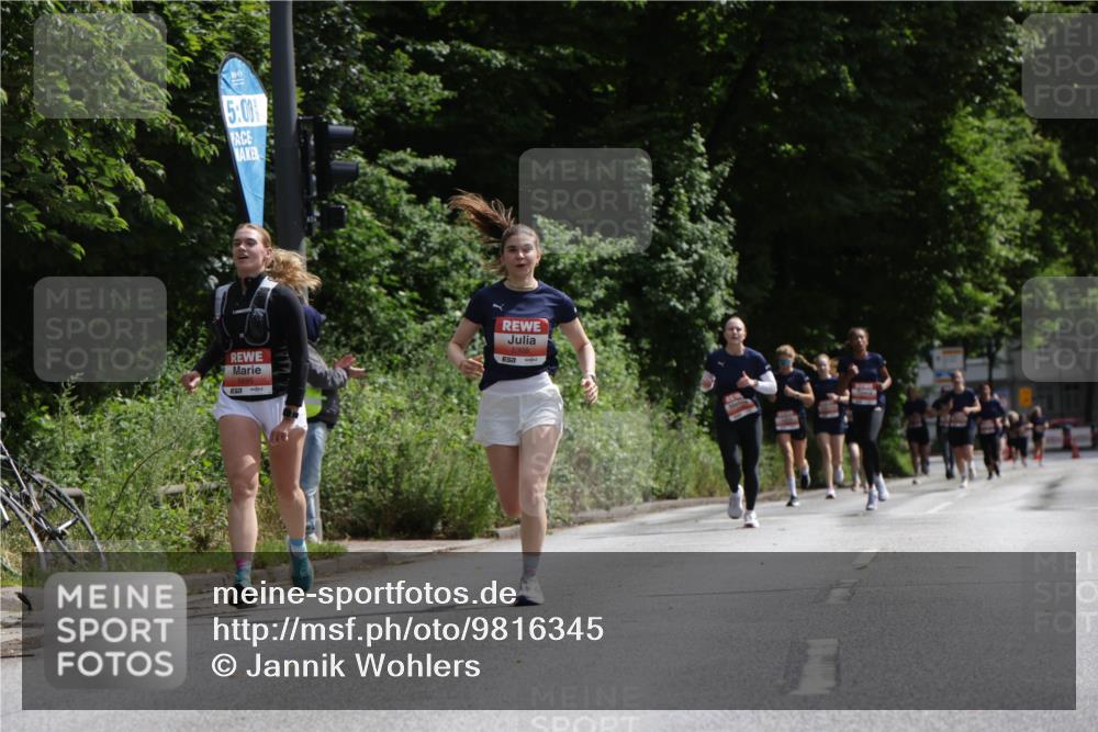 14.06.2026 - REWE Women's Run Jannik Wohlers http://msf.ph/oto/9816345 14.06.2026 10:51:44 Laufen 5, 00, 5308 meine-sportfotos.de