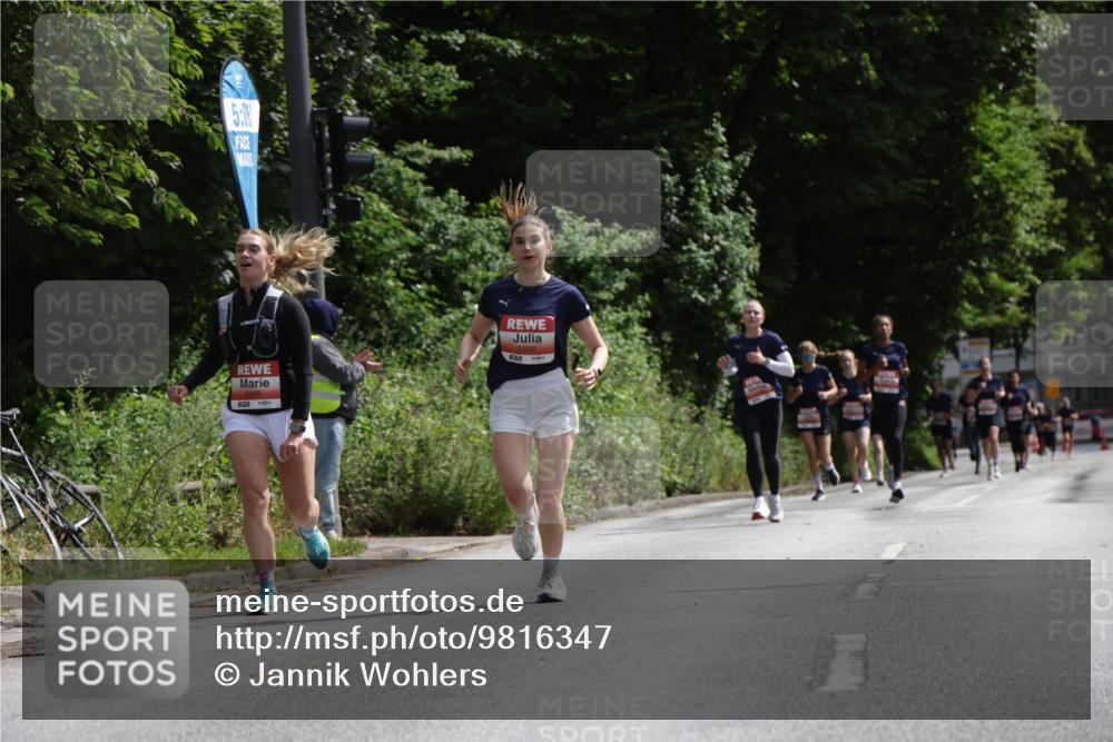 14.06.2026 - REWE Women's Run Jannik Wohlers http://msf.ph/oto/9816347 14.06.2026 10:51:44 Laufen 5, 0, 5308 meine-sportfotos.de