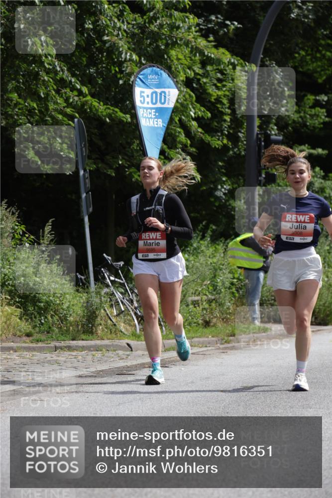 14.06.2026 - REWE Women's Run Jannik Wohlers http://msf.ph/oto/9816351 14.06.2026 10:51:46 Laufen 5, 00, 5695, 7, 5308 meine-sportfotos.de
