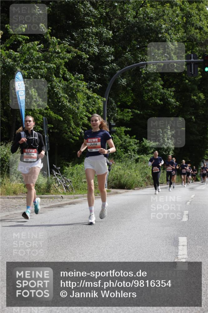 14.06.2026 - REWE Women's Run Jannik Wohlers http://msf.ph/oto/9816354 14.06.2026 10:51:47 Laufen 5, 00 meine-sportfotos.de