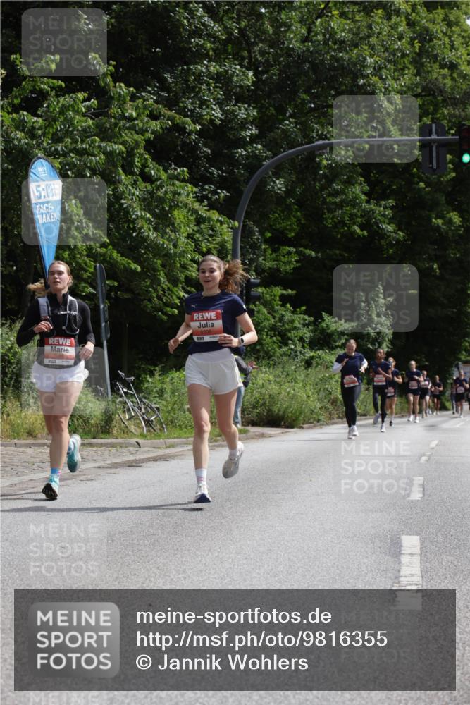 14.06.2026 - REWE Women's Run Jannik Wohlers http://msf.ph/oto/9816355 14.06.2026 10:51:47 Laufen 5, 00, 5695 meine-sportfotos.de