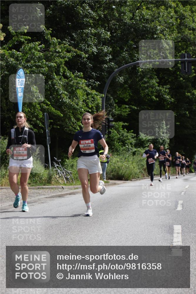 14.06.2026 - REWE Women's Run Jannik Wohlers http://msf.ph/oto/9816358 14.06.2026 10:51:47 Laufen 5, 00, 51, 5308 meine-sportfotos.de