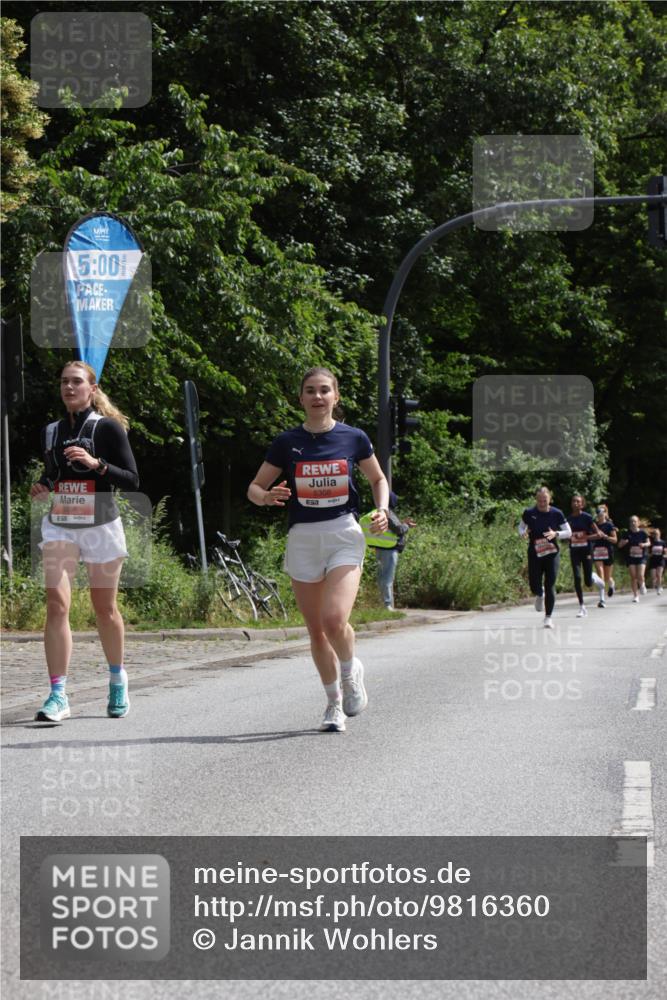 14.06.2026 - REWE Women's Run Jannik Wohlers http://msf.ph/oto/9816360 14.06.2026 10:51:47 Laufen 5, 00, 57, 5308 meine-sportfotos.de