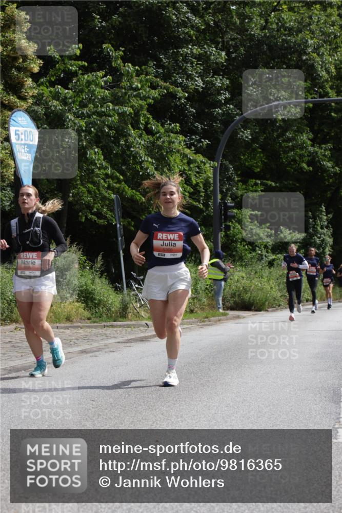 14.06.2026 - REWE Women's Run Jannik Wohlers http://msf.ph/oto/9816365 14.06.2026 10:51:47 Laufen 5, 00, 51, 57, 5308 meine-sportfotos.de