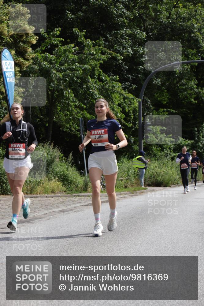 14.06.2026 - REWE Women's Run Jannik Wohlers http://msf.ph/oto/9816369 14.06.2026 10:51:48 Laufen 5, 0, 57, 5695, 5308 meine-sportfotos.de