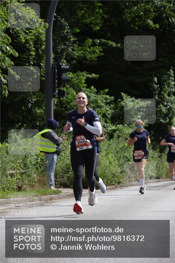 14.06.2026 - REWE Women's Run Jannik Wohlers http://msf.ph/oto/9816372 14.06.2026 10:51:50 Laufen 5790, 51 meine-sportfotos.de