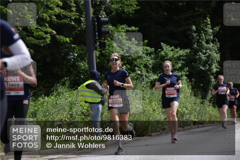 14.06.2026 - REWE Women's Run Jannik Wohlers http://msf.ph/oto/9816383 14.06.2026 10:51:52 Laufen 5527 meine-sportfotos.de