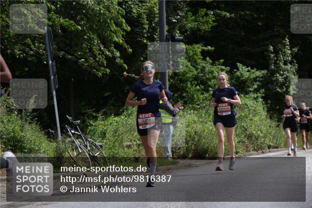 14.06.2026 - REWE Women's Run Jannik Wohlers http://msf.ph/oto/9816387 14.06.2026 10:51:53 Laufen 5527, 57 meine-sportfotos.de