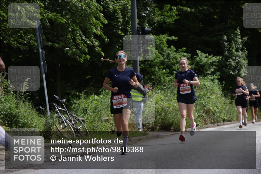 14.06.2026 - REWE Women's Run Jannik Wohlers http://msf.ph/oto/9816388 14.06.2026 10:51:53 Laufen 5527 meine-sportfotos.de