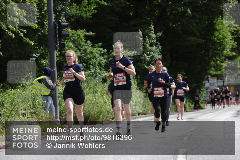14.06.2026 - REWE Women's Run Jannik Wohlers http://msf.ph/oto/9816396 14.06.2026 10:51:58 Laufen 5818, 57, 5451, 57 meine-sportfotos.de