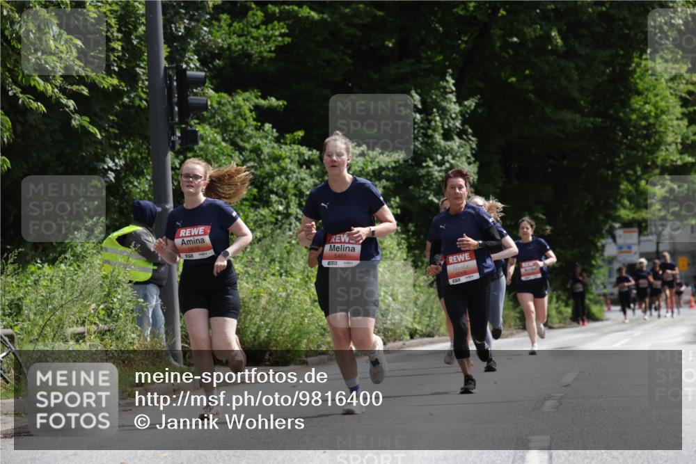 14.06.2026 - REWE Women's Run Jannik Wohlers http://msf.ph/oto/9816400 14.06.2026 10:51:59 Laufen 5818, 5451, 57 meine-sportfotos.de