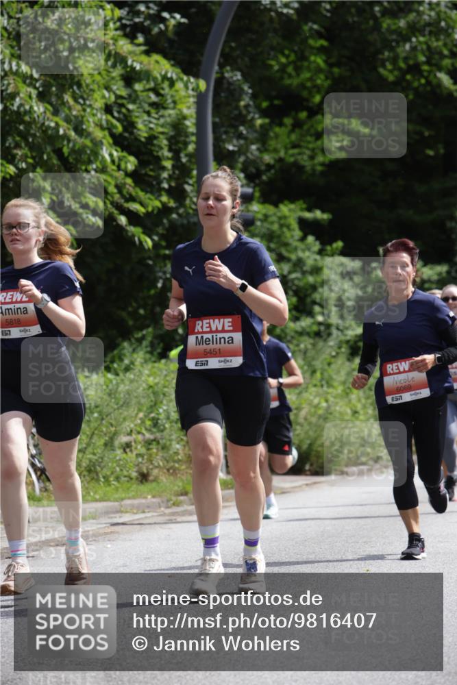 14.06.2026 - REWE Women's Run Jannik Wohlers http://msf.ph/oto/9816407 14.06.2026 10:52:00 Laufen 5818, 6517, 5451, 6069, 657 meine-sportfotos.de