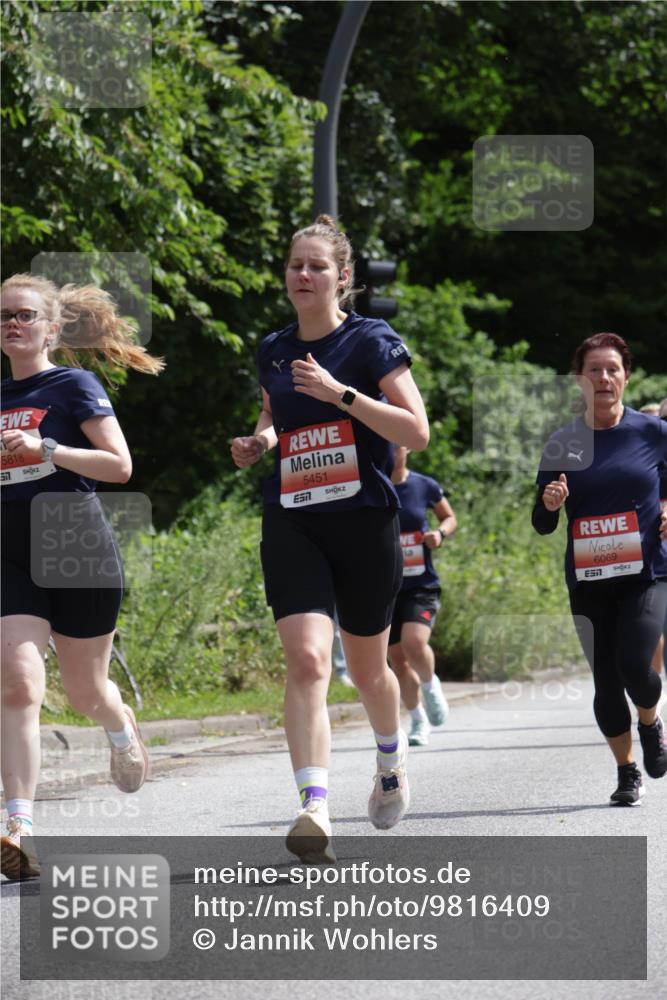 14.06.2026 - REWE Women's Run Jannik Wohlers http://msf.ph/oto/9816409 14.06.2026 10:52:01 Laufen 5818, 57, 5451, 6069, 57 meine-sportfotos.de