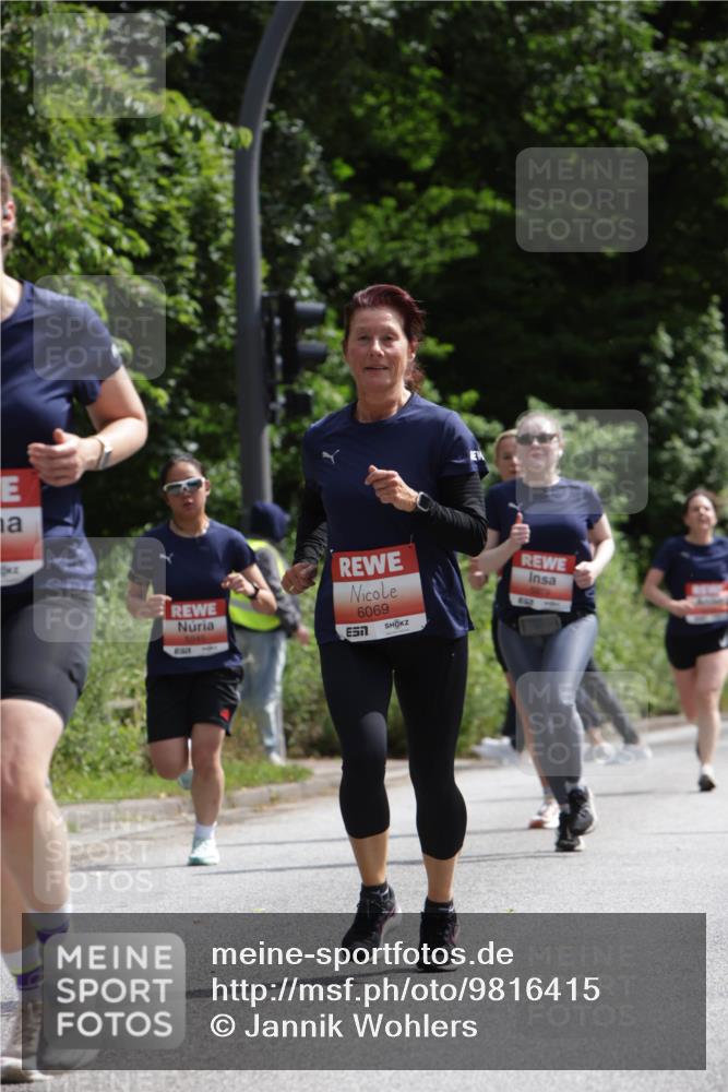 14.06.2026 - REWE Women's Run Jannik Wohlers http://msf.ph/oto/9816415 14.06.2026 10:52:02 Laufen 3045, 6069 meine-sportfotos.de