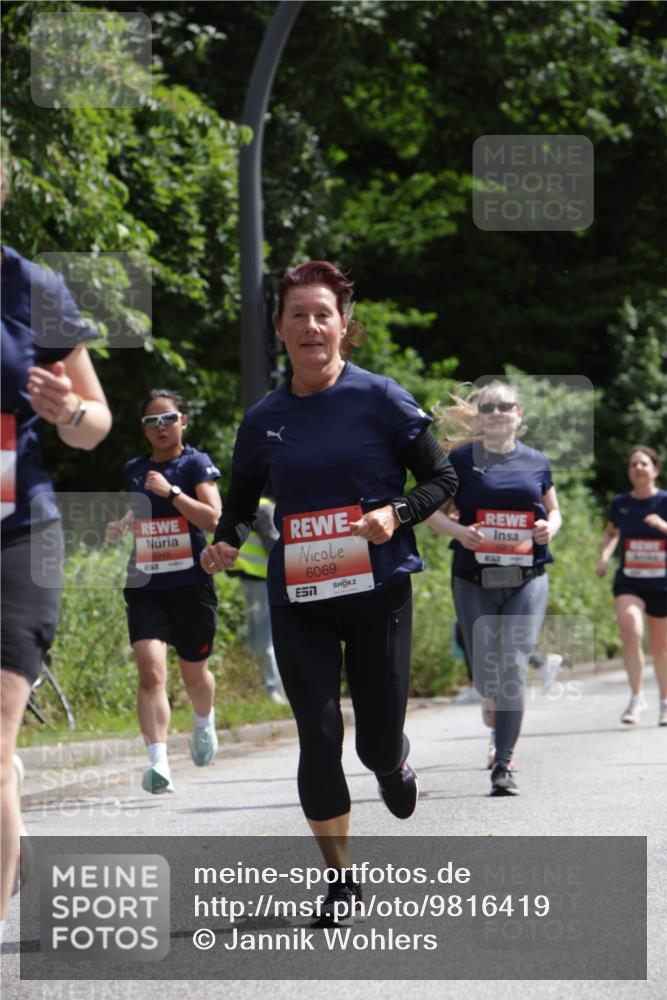 14.06.2026 - REWE Women's Run Jannik Wohlers http://msf.ph/oto/9816419 14.06.2026 10:52:02 Laufen 3045, 651, 6069, 857 meine-sportfotos.de