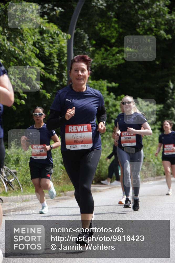 14.06.2026 - REWE Women's Run Jannik Wohlers http://msf.ph/oto/9816423 14.06.2026 10:52:02 Laufen 5945, 651, 6069, 6979 meine-sportfotos.de