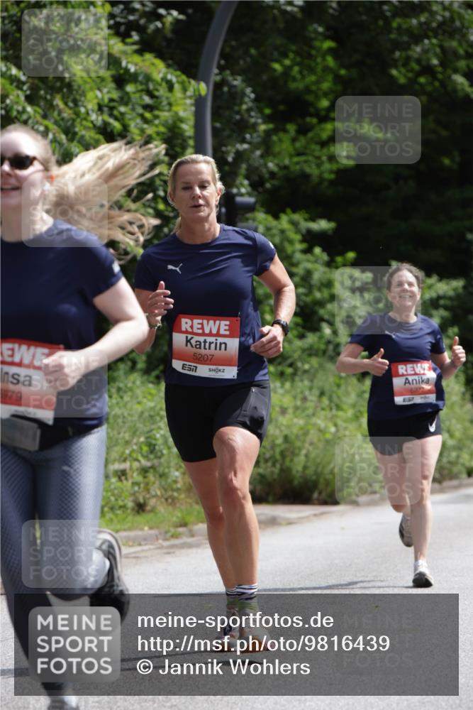 14.06.2026 - REWE Women's Run Jannik Wohlers http://msf.ph/oto/9816439 14.06.2026 10:52:04 Laufen 1579, 5207, 57, 6272 meine-sportfotos.de