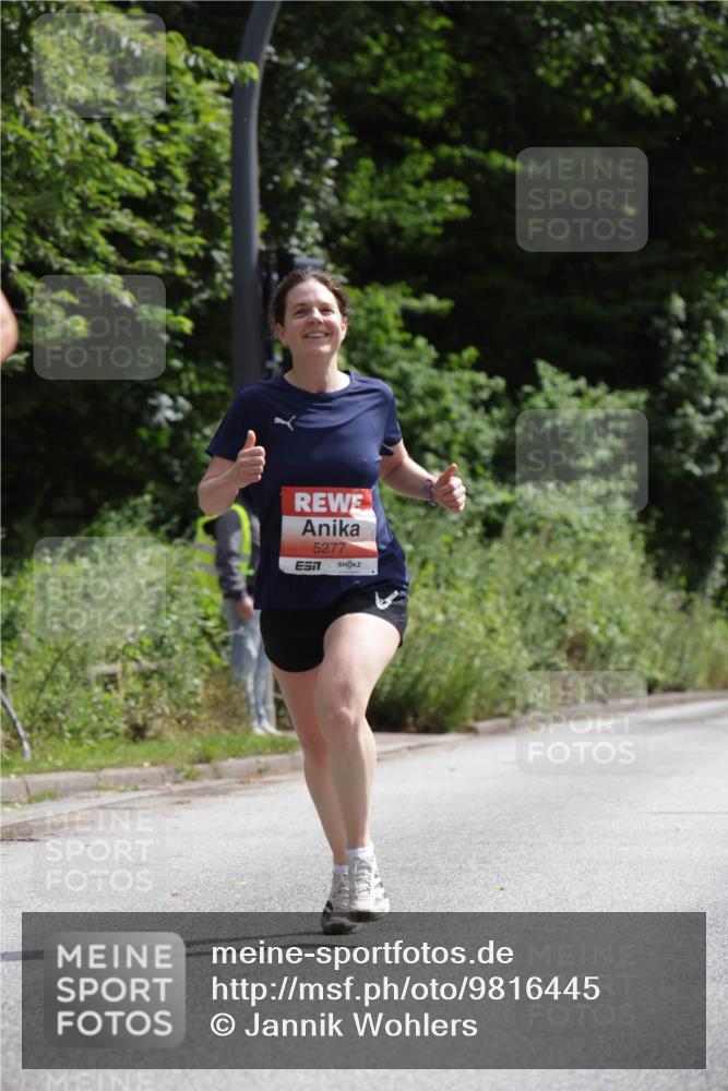 14.06.2026 - REWE Women's Run Jannik Wohlers http://msf.ph/oto/9816445 14.06.2026 10:52:06 Laufen 5277 meine-sportfotos.de