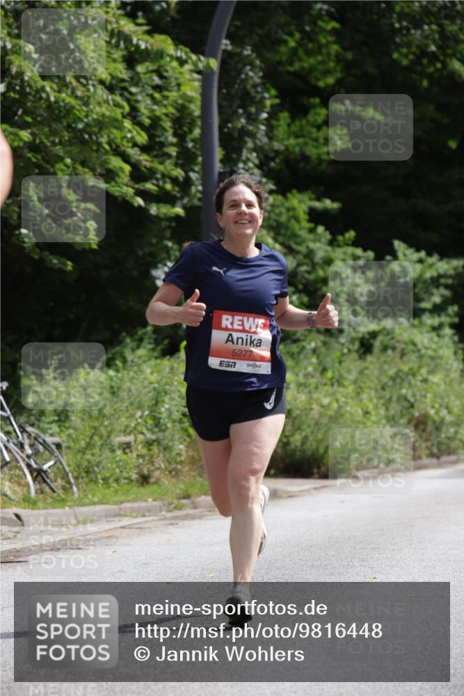 14.06.2026 - REWE Women's Run Jannik Wohlers http://msf.ph/oto/9816448 14.06.2026 10:52:06 Laufen 5277 meine-sportfotos.de