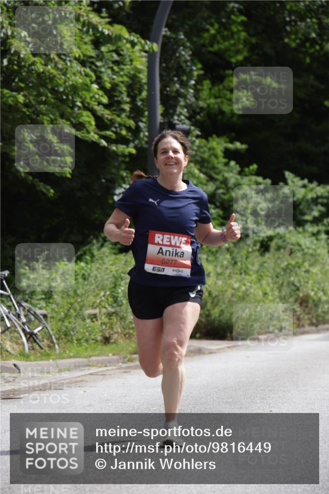 14.06.2026 - REWE Women's Run Jannik Wohlers http://msf.ph/oto/9816449 14.06.2026 10:52:06 Laufen 5277 meine-sportfotos.de