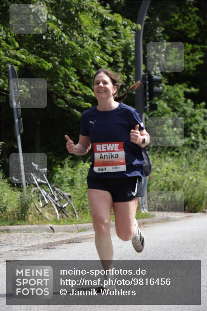 14.06.2026 - REWE Women's Run Jannik Wohlers http://msf.ph/oto/9816456 14.06.2026 10:52:06 Laufen 5277 meine-sportfotos.de