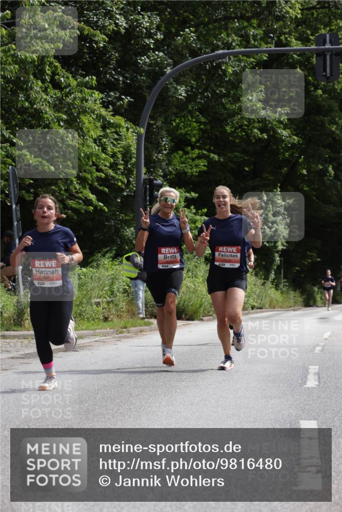 14.06.2026 - REWE Women's Run Jannik Wohlers http://msf.ph/oto/9816480 14.06.2026 10:52:21 Laufen 5868 meine-sportfotos.de