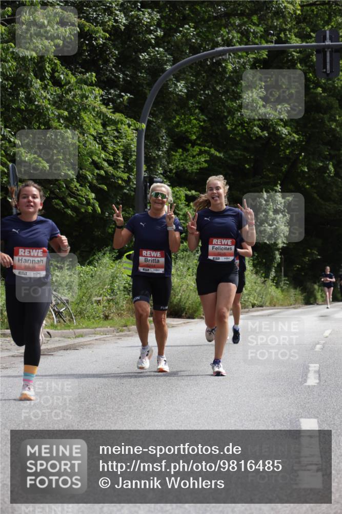 14.06.2026 - REWE Women's Run Jannik Wohlers http://msf.ph/oto/9816485 14.06.2026 10:52:21 Laufen 5868, 5244, 5245, 57 meine-sportfotos.de