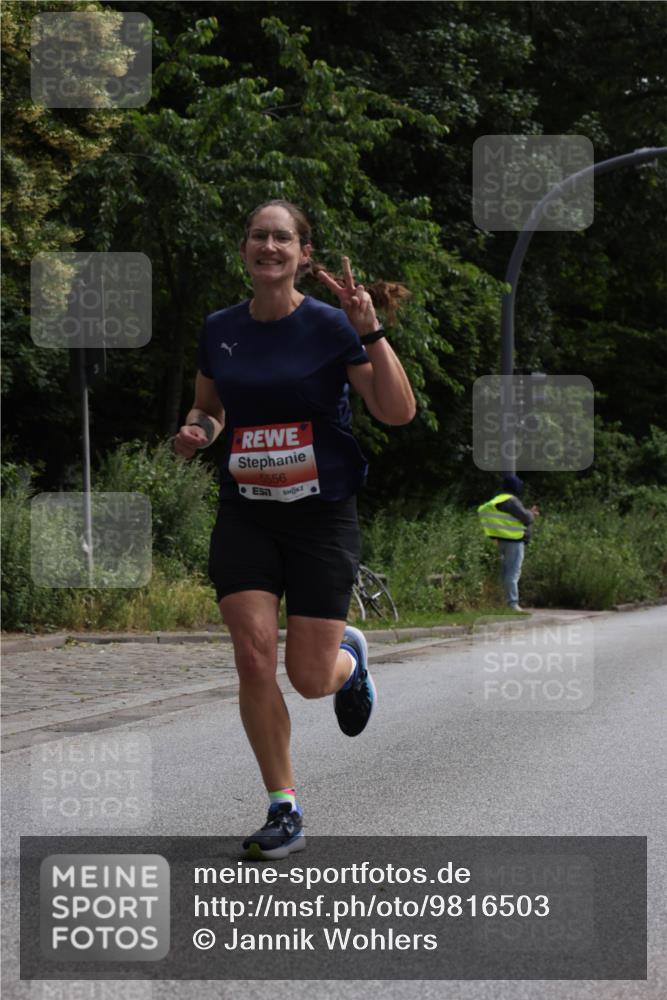 14.06.2026 - REWE Women's Run Jannik Wohlers http://msf.ph/oto/9816503 14.06.2026 10:52:25 Laufen 5556 meine-sportfotos.de