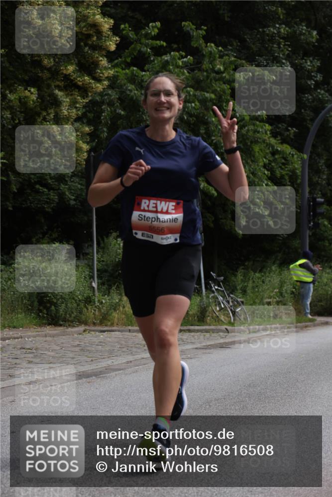 14.06.2026 - REWE Women's Run Jannik Wohlers http://msf.ph/oto/9816508 14.06.2026 10:52:25 Laufen 5556, 7 meine-sportfotos.de
