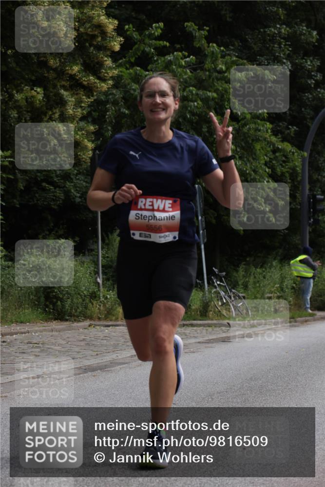 14.06.2026 - REWE Women's Run Jannik Wohlers http://msf.ph/oto/9816509 14.06.2026 10:52:25 Laufen 5556 meine-sportfotos.de