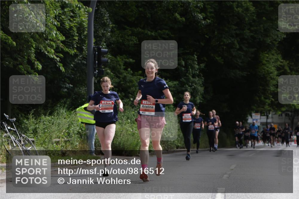 14.06.2026 - REWE Women's Run Jannik Wohlers http://msf.ph/oto/9816512 14.06.2026 10:52:33 Laufen 5021, 6023, 651 meine-sportfotos.de