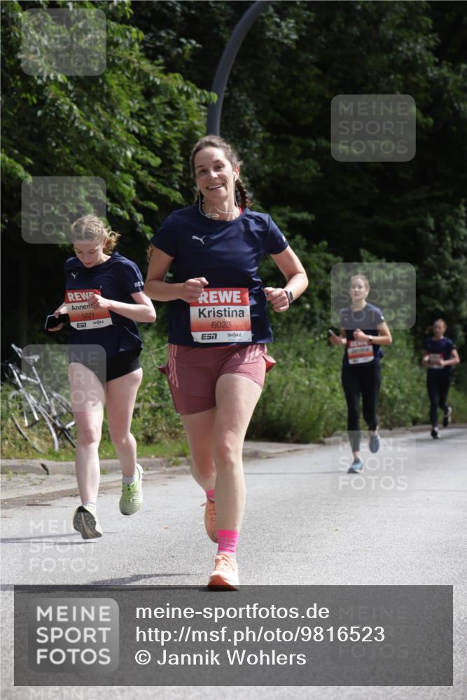 14.06.2026 - REWE Women's Run Jannik Wohlers http://msf.ph/oto/9816523 14.06.2026 10:52:35 Laufen 5021, 657, 6023 meine-sportfotos.de