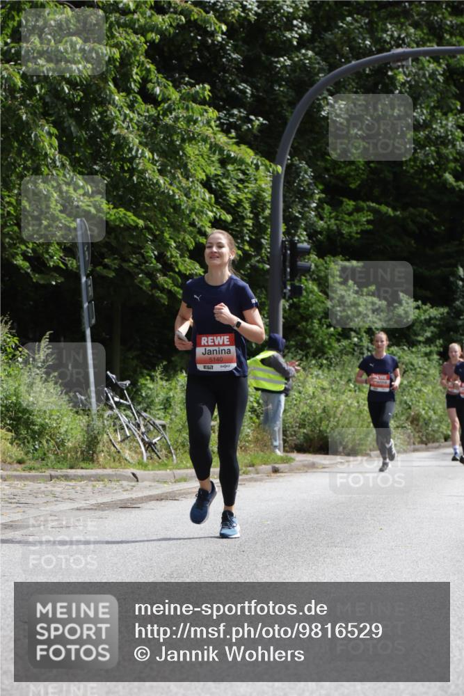 14.06.2026 - REWE Women's Run Jannik Wohlers http://msf.ph/oto/9816529 14.06.2026 10:52:38 Laufen 5140, 7 meine-sportfotos.de