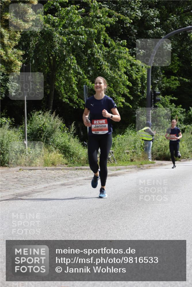 14.06.2026 - REWE Women's Run Jannik Wohlers http://msf.ph/oto/9816533 14.06.2026 10:52:39 Laufen 5140 meine-sportfotos.de
