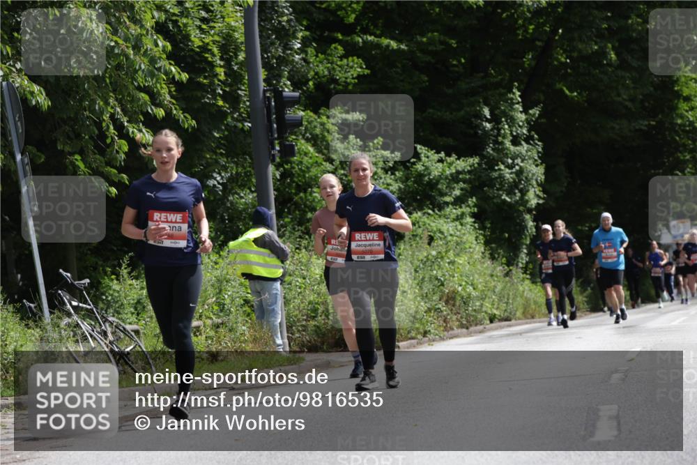 14.06.2026 - REWE Women's Run Jannik Wohlers http://msf.ph/oto/9816535 14.06.2026 10:52:41 Laufen 5070 meine-sportfotos.de