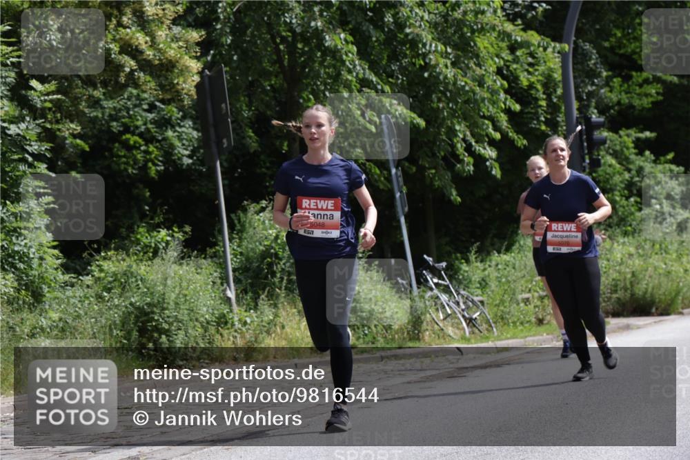 14.06.2026 - REWE Women's Run Jannik Wohlers http://msf.ph/oto/9816544 14.06.2026 10:52:43 Laufen 5048, 5070 meine-sportfotos.de