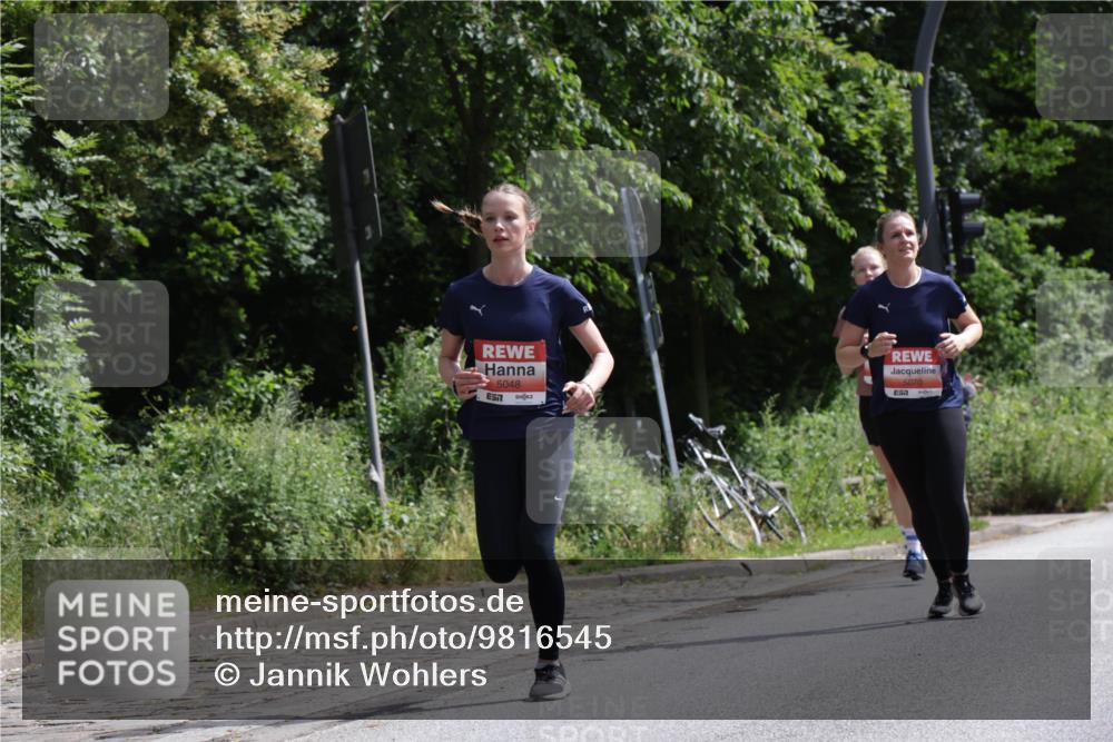 14.06.2026 - REWE Women's Run Jannik Wohlers http://msf.ph/oto/9816545 14.06.2026 10:52:43 Laufen 5048, 5070, 7 meine-sportfotos.de