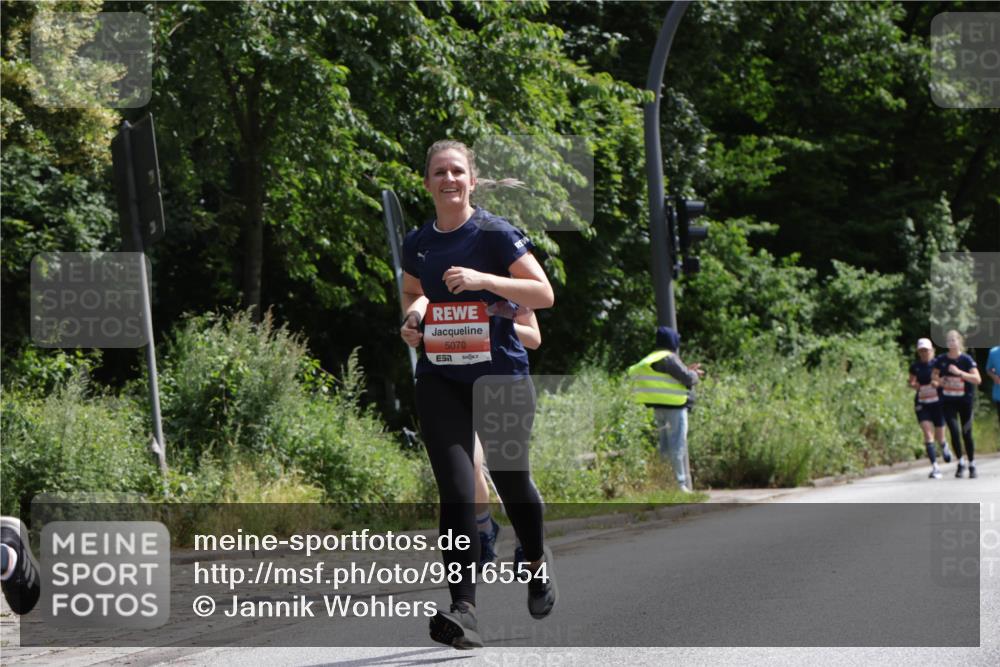14.06.2026 - REWE Women's Run Jannik Wohlers http://msf.ph/oto/9816554 14.06.2026 10:52:44 Laufen 5070 meine-sportfotos.de