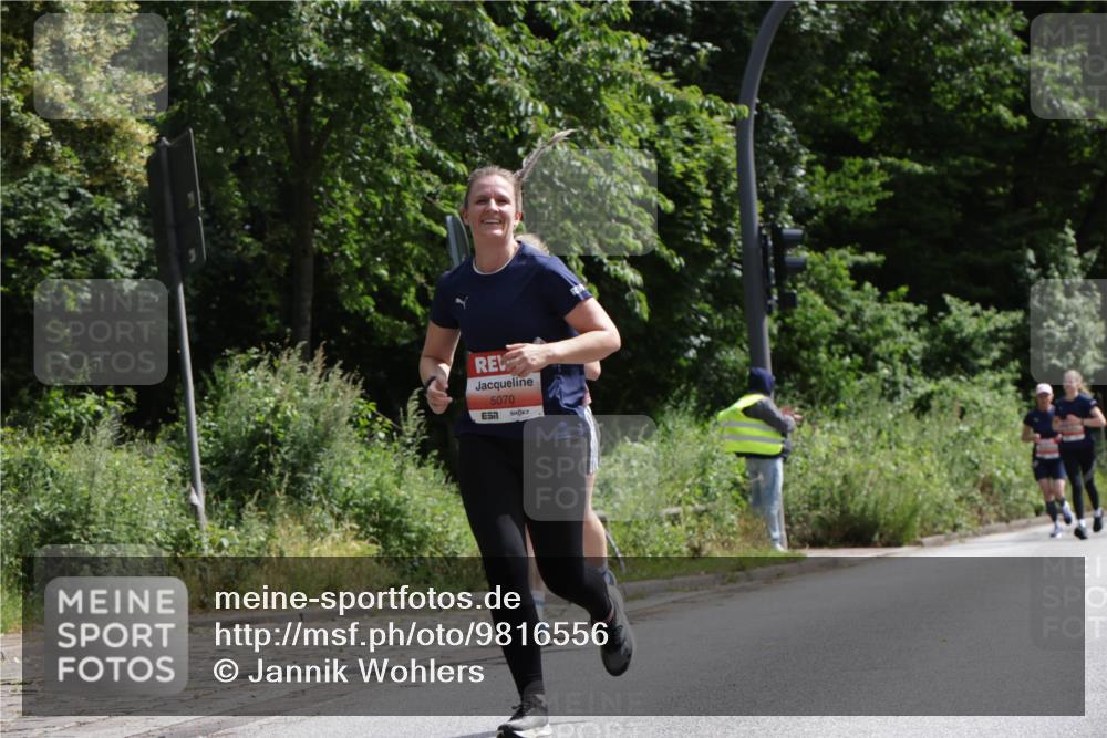 14.06.2026 - REWE Women's Run Jannik Wohlers http://msf.ph/oto/9816556 14.06.2026 10:52:44 Laufen 5070 meine-sportfotos.de