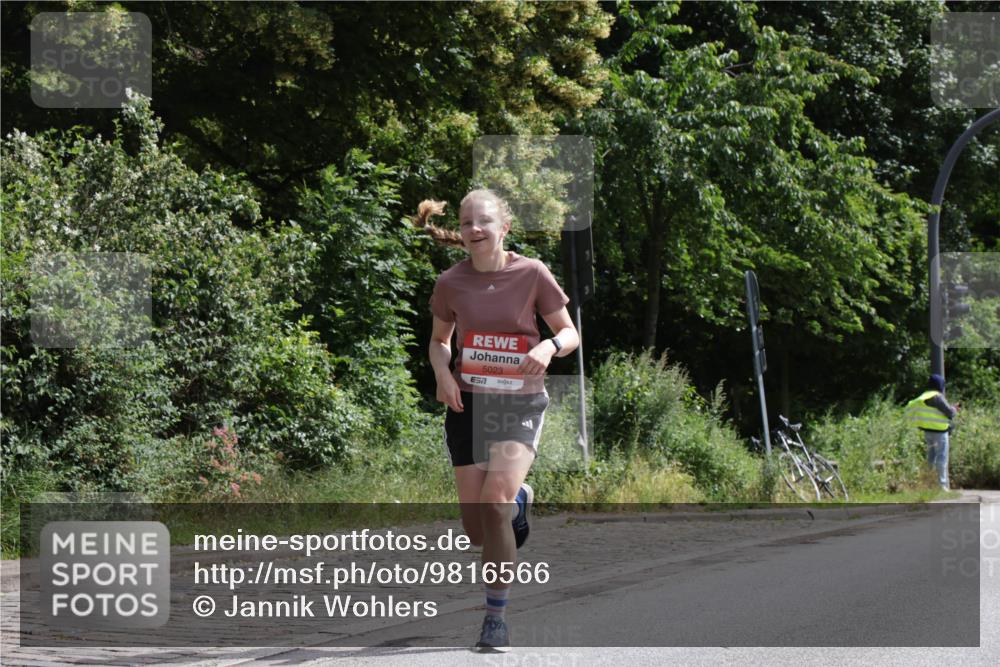 14.06.2026 - REWE Women's Run Jannik Wohlers http://msf.ph/oto/9816566 14.06.2026 10:52:46 Laufen 5023 meine-sportfotos.de