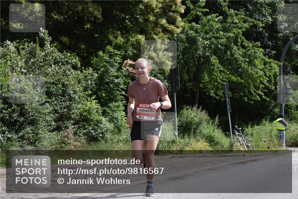 14.06.2026 - REWE Women's Run Jannik Wohlers http://msf.ph/oto/9816567 14.06.2026 10:52:46 Laufen 5023, 57 meine-sportfotos.de
