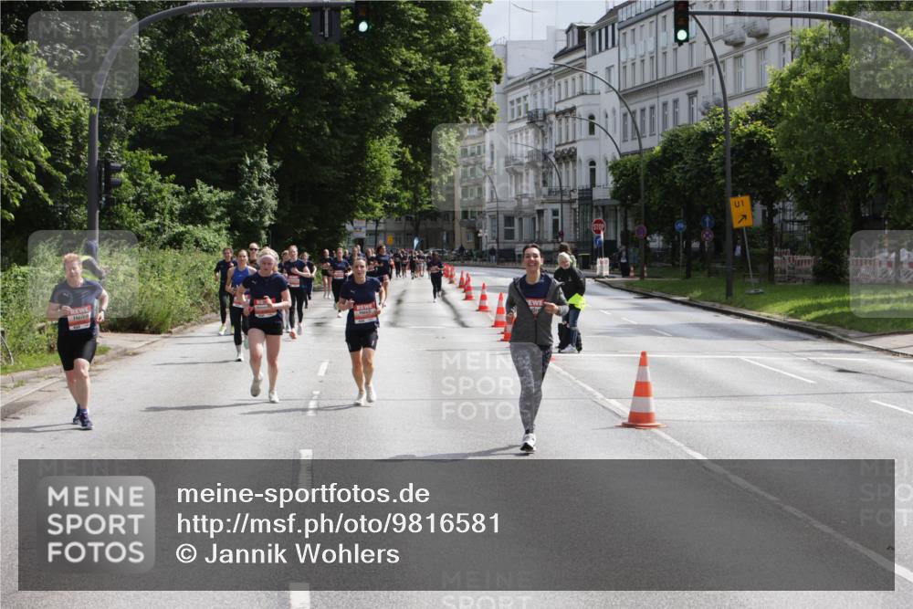 14.06.2026 - REWE Women's Run Jannik Wohlers http://msf.ph/oto/9816581 14.06.2026 10:52:55 Laufen 1 meine-sportfotos.de