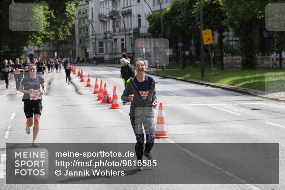 14.06.2026 - REWE Women's Run Jannik Wohlers http://msf.ph/oto/9816585 14.06.2026 10:52:56 Laufen 1 meine-sportfotos.de