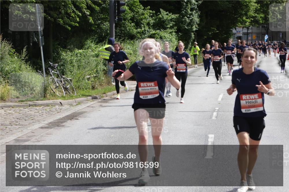 14.06.2026 - REWE Women's Run Jannik Wohlers http://msf.ph/oto/9816599 14.06.2026 10:52:58 Laufen 5753, 6662, 51 meine-sportfotos.de