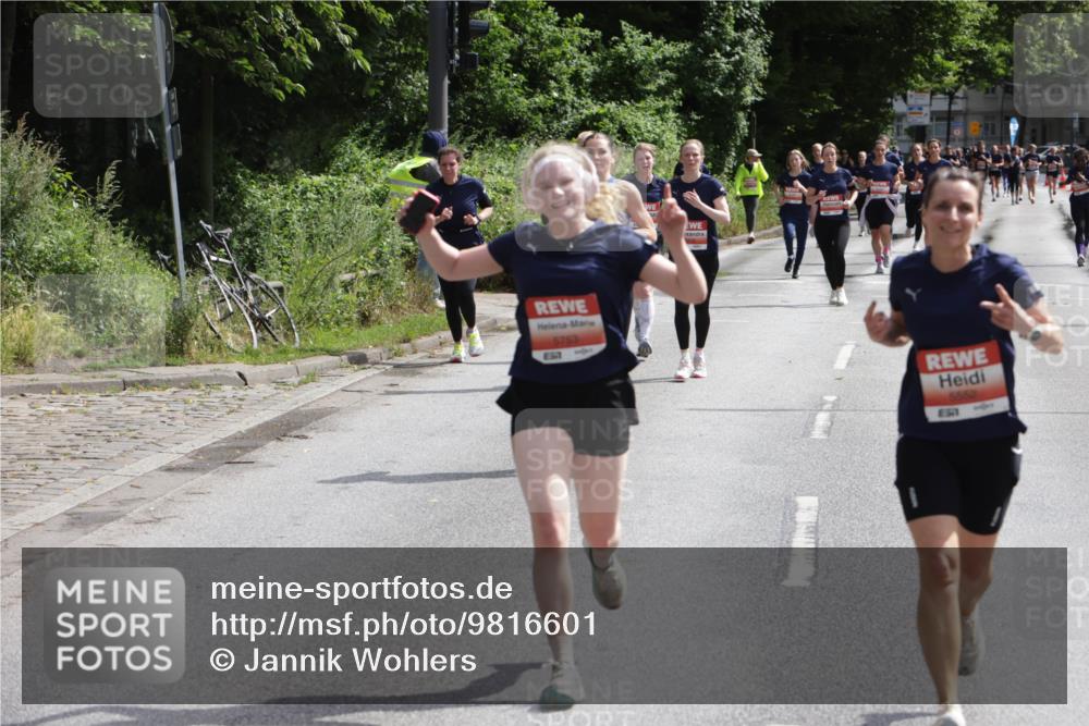 14.06.2026 - REWE Women's Run Jannik Wohlers http://msf.ph/oto/9816601 14.06.2026 10:52:58 Laufen 6753, 8311, 5662, 8511 meine-sportfotos.de