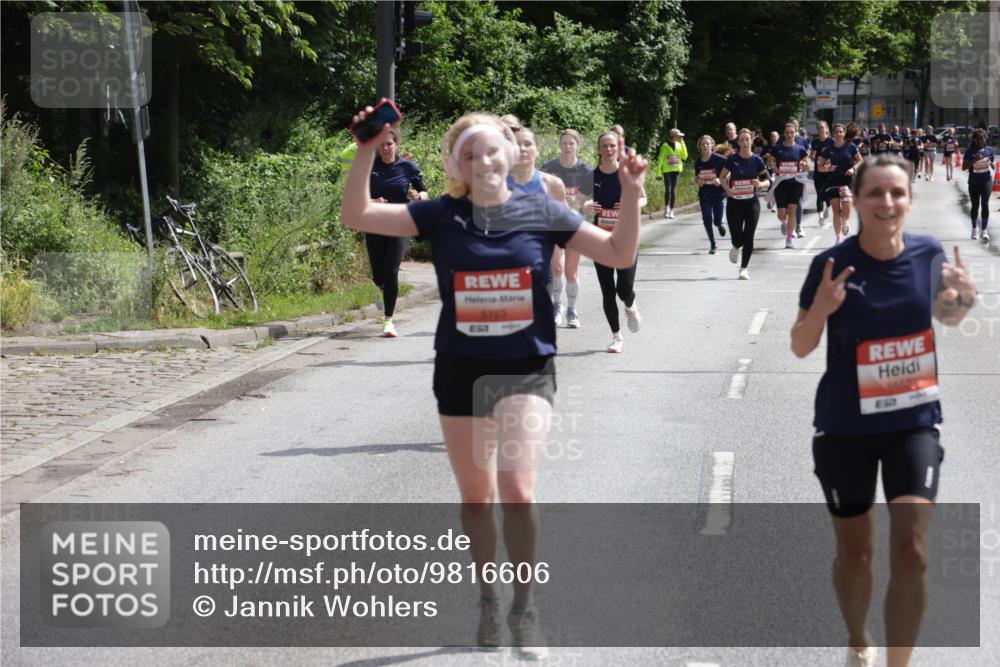 14.06.2026 - REWE Women's Run Jannik Wohlers http://msf.ph/oto/9816606 14.06.2026 10:52:58 Laufen 6753, 837, 837 meine-sportfotos.de